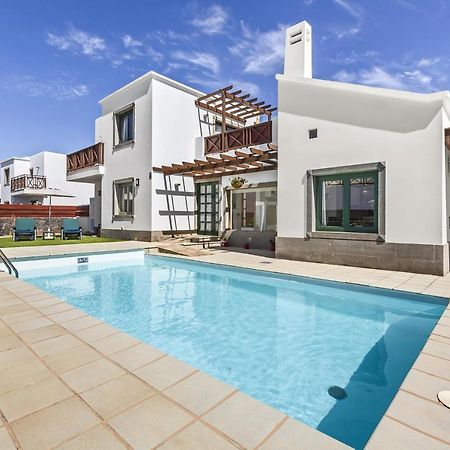 Siesta Suites Lanzarote ไยซา ภายนอก รูปภาพ