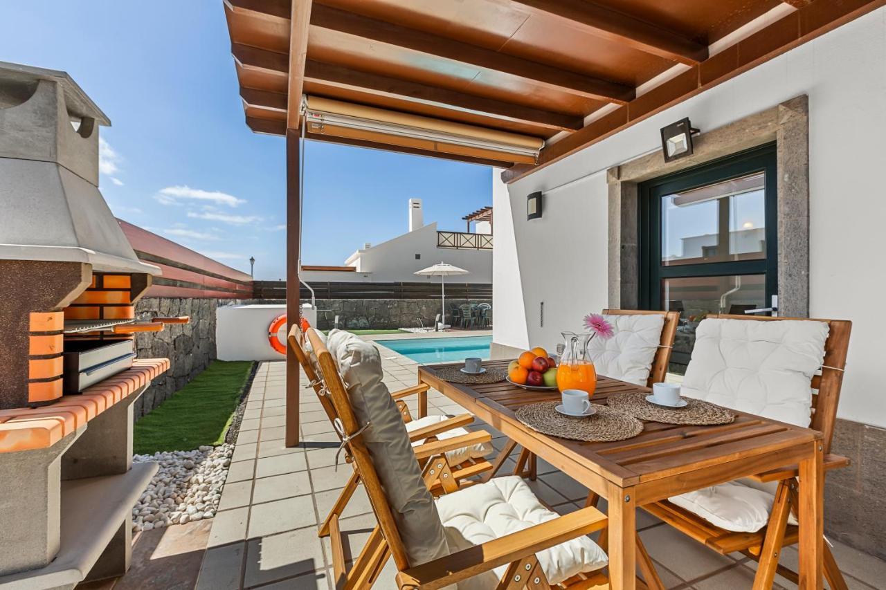 Siesta Suites Lanzarote ไยซา ภายนอก รูปภาพ