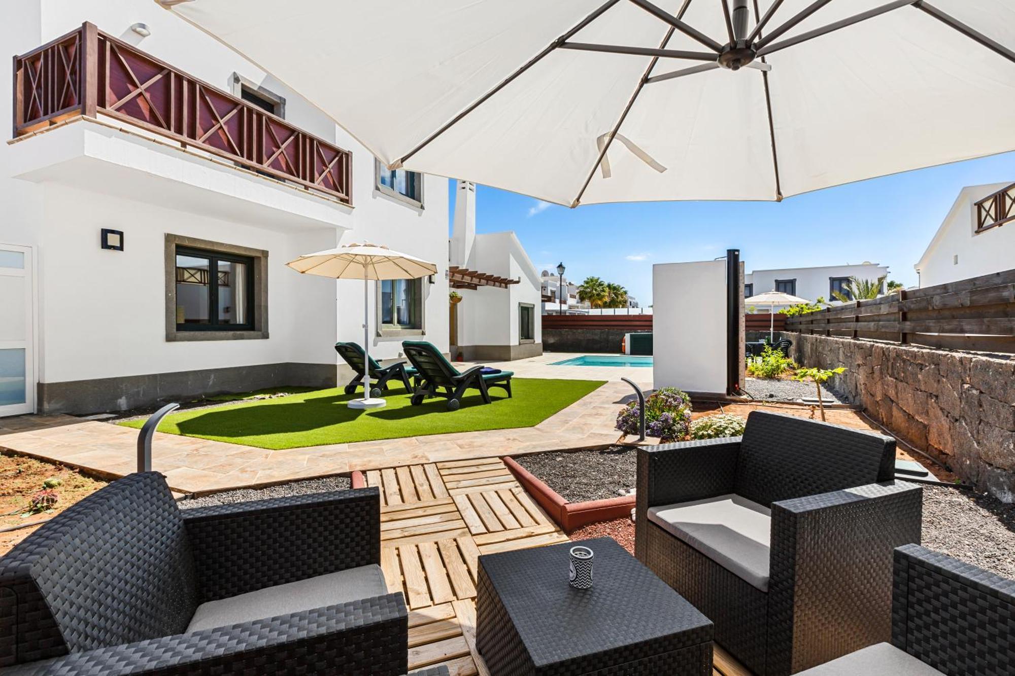 Siesta Suites Lanzarote ไยซา ภายนอก รูปภาพ