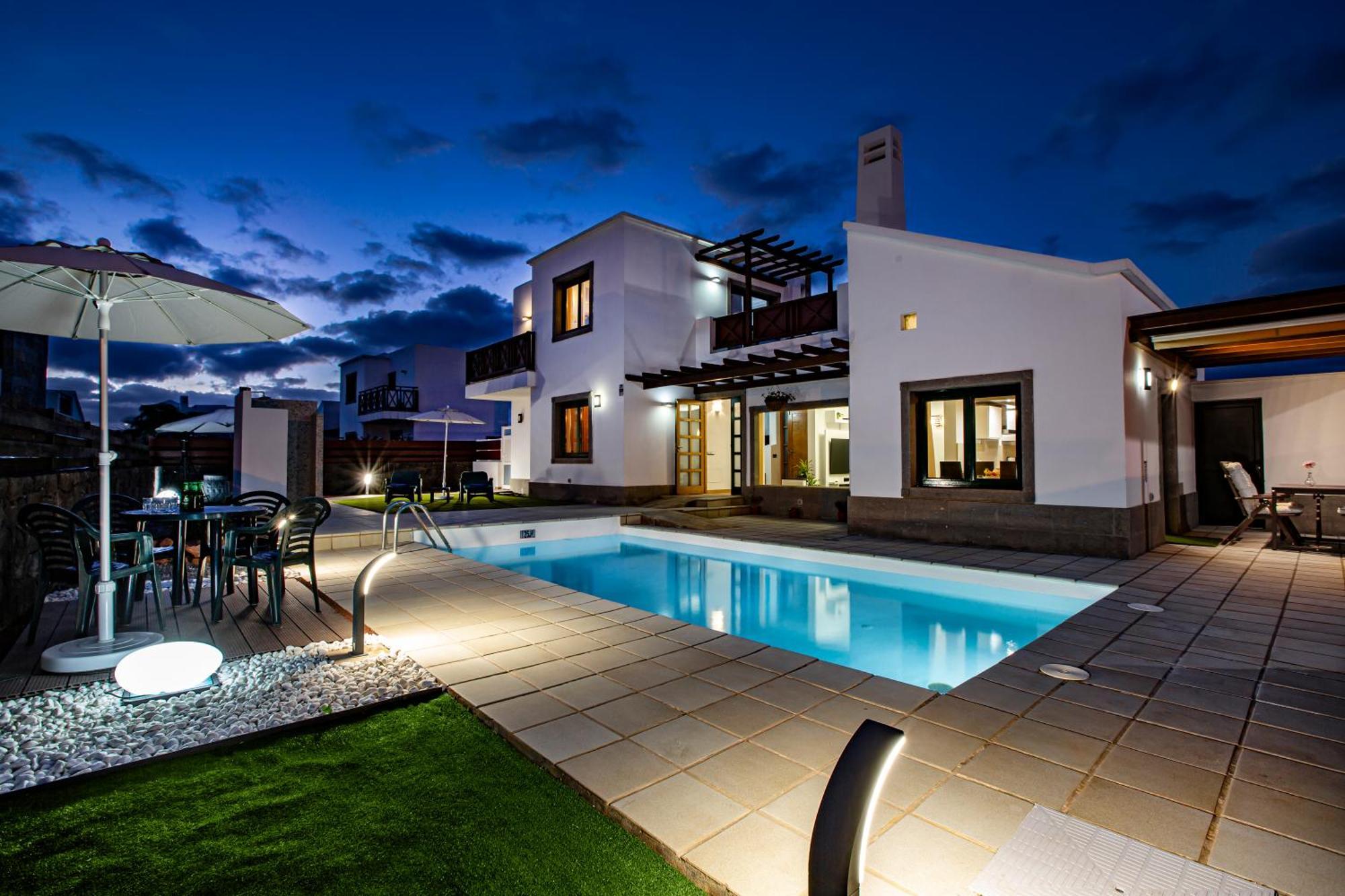 Siesta Suites Lanzarote ไยซา ภายนอก รูปภาพ